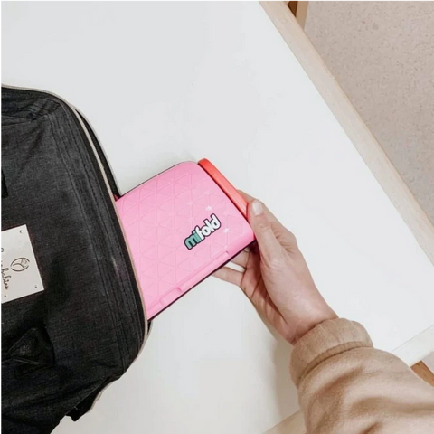 Mifold Comfort grab-and-go booster